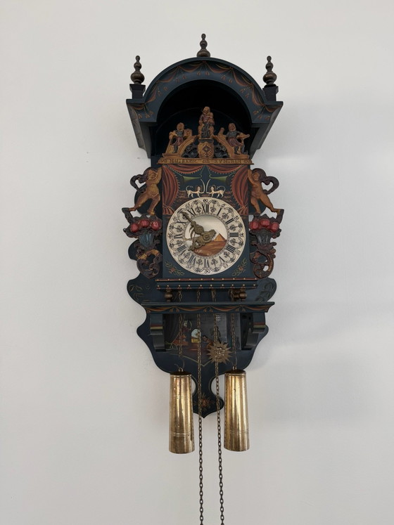 Hindelooper Wanduhr grün bemalt – Franz Hermle & Söhne, Uhren, Metall, Holz (photo 2 of 15)