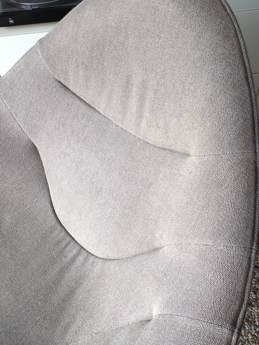 Fauteuil Label Hide