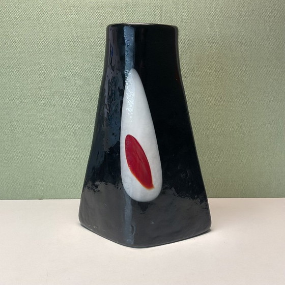 Image 1 of vintage Murano (Italy) 50, glass vase