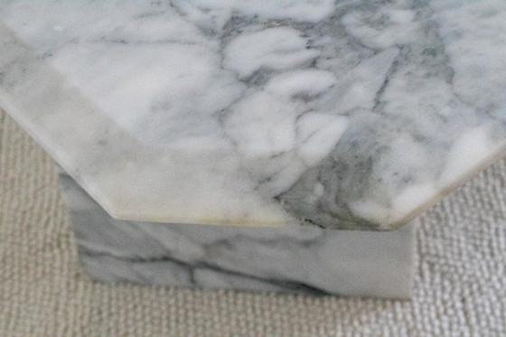 Vintage Italian Carrara marble coffee table, White, Modern (photo 3 of 6)