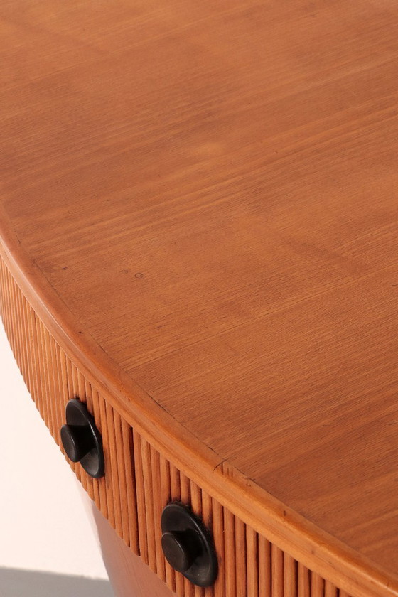 Image 1 of Barkast in licht hout, toegeschreven aan Paolo Buffa, jaren 40