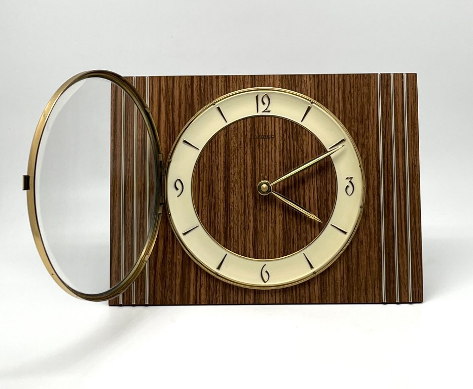 50s Wood＆Brass clock Mid Century Wall / Mantel Clock – Junghans Quartz W756 – Wood