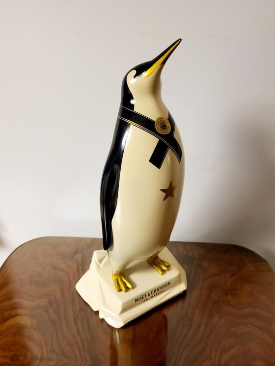 Image 1 of Espositore originale di pinguini Moët & Chandon Ice Imperial