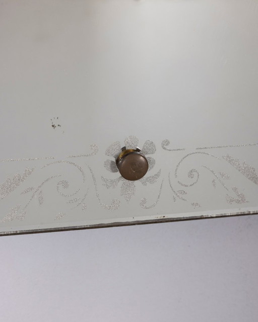 Vintage 1940s Italian Design Wall Mirror With Decorated Glass – spiegels (photo 2 of 12)