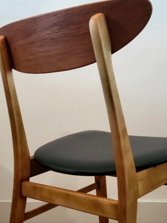 Image 1 of Set van 4 vintage Deense eetkamerstoelen model 210 van Farstrup