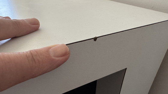 Image 1 of Castelijn sideboard d242 white with aluminium doors and black side panels