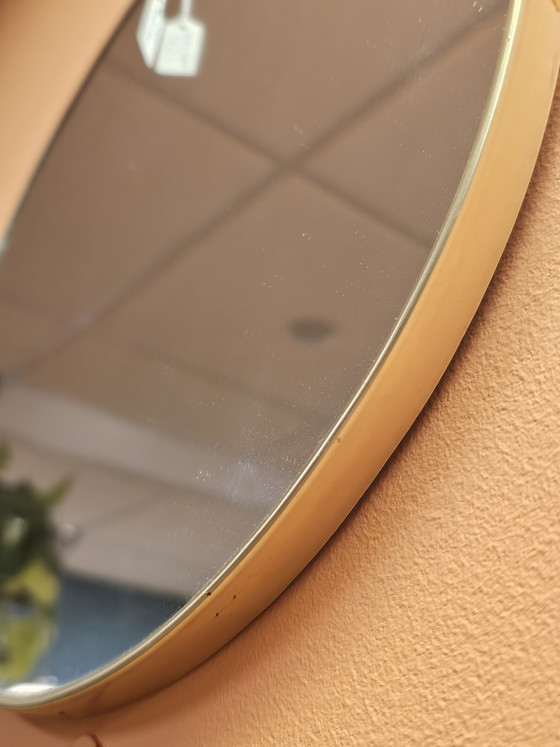 Image 1 of Miroir mural vintage en laiton doré