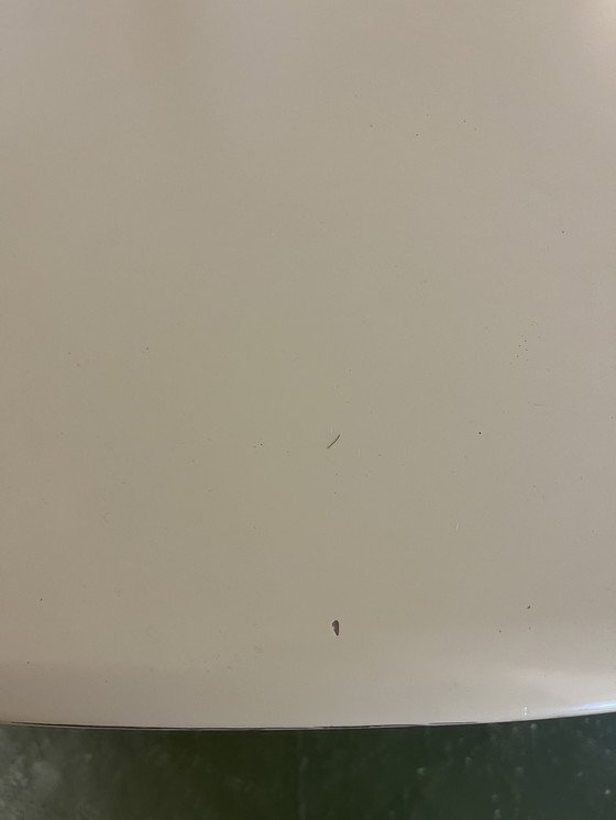 Image 1 of Tavolo da pranzo ovale laccato