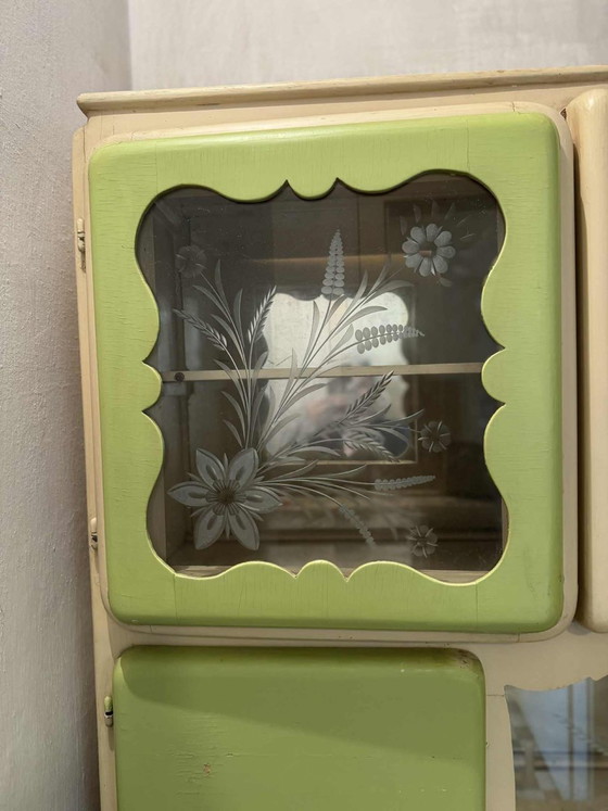 Hungarian Art Deco Green and Cream Kitchen Cabinet with Glass Doors, 1940s, Storage cabinet (photo 4 of 5)