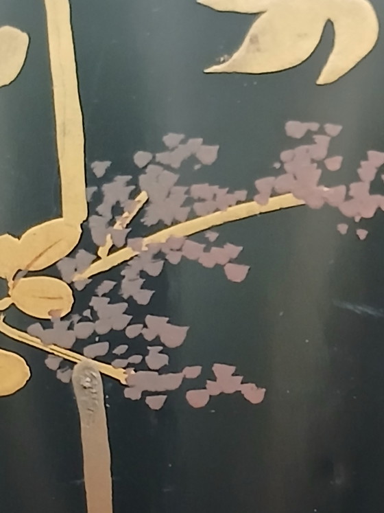 Großes japanisches Schwarzlacktablett Meiji-Zeit Ende 19. Jh. Takamaki-Relief – Gemälde & Zeichnungen, Wood (photo 6 of 15)