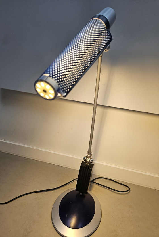 Image 1 of Postmoderne Schreibtischlampe von H.T. Huang für Huangslite