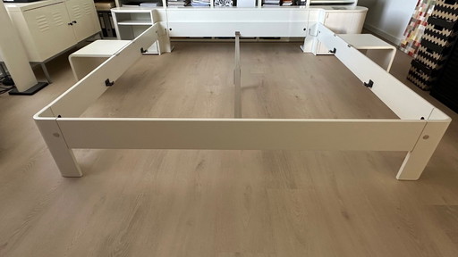 Auping Auronde Bettgestell 180x210, Rückwand und 2 Tafeln