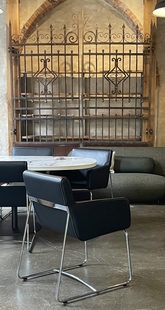 Image 1 of 8 Leolux Spring Butterfly stoelen 