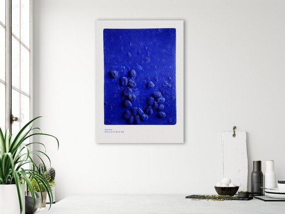 Image 1 of Yves Klein Relief éponge bleu RE 19 1958 - Poster 50×70 cm