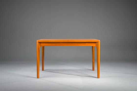 Image 1 of Table de salle à manger extensible en teck par Henning Kjaernulf pour Vejle Stole & Møbelfabrik