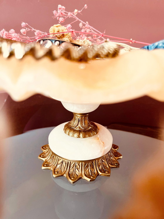 Image 1 of Cuenco de alabastro sobre base de latón - Alabastras Miquel