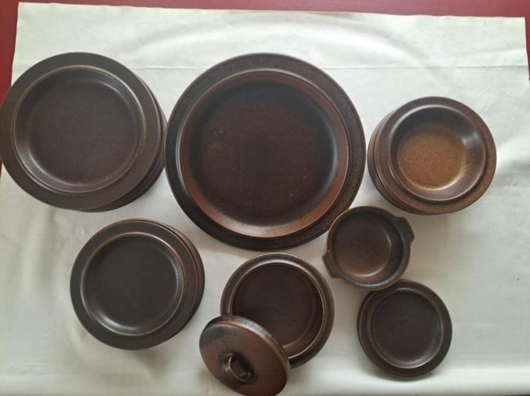 食器 ARABIA FINLAND Arabia Ruska - 23-piece vintage dinnerware | Finland, 1970s
