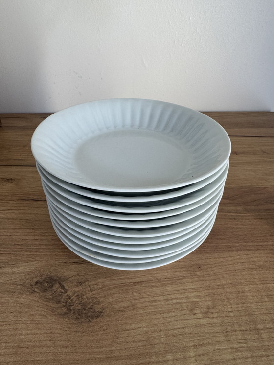 Image 1 of stoviglie e piatti in porcellana d'epoca