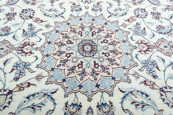 Image 1 of Perzisch tapijt Nain 9 La met zijde - 204 x 137 cm