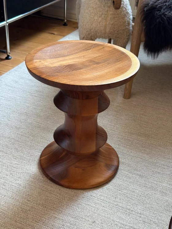 Tabourets Vitra Eames, modèle C / Noyer brillant – Wood (photo 8 of 8)