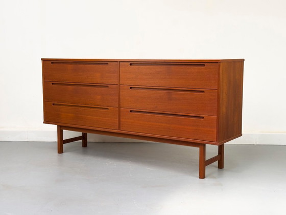 Large Teak Chest of Drawers from Tørring / HJN Møbelfabrik, 1960s – Sideboard, Wood (photo 24 of 25)