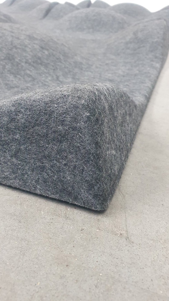 Image 1 of Offecct soundwave swell akoestische 3D design panelen grijs vilt, modulair