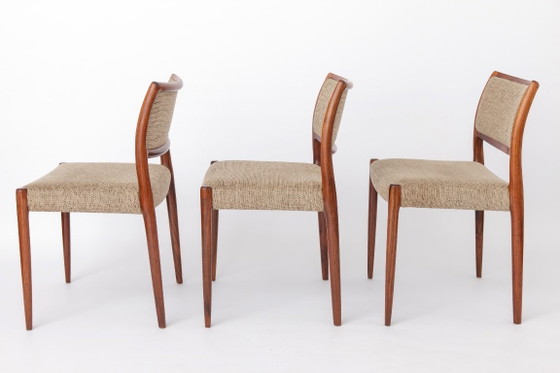 Set di 4 Niels Otto Møller Model 80 Sedie da pranzo in palissandro, Danish Modern, anni '60 – Textile (photo 3 of 12)
