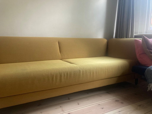 Artifort Figura Bench