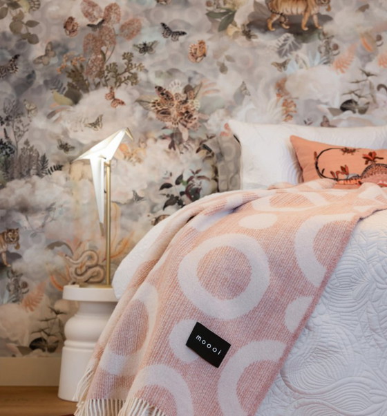 Moooi Perch Table Lamps x 2 – Paper, Plastic (photo 3 of 8)
