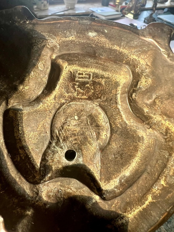 Zeldzaamheid! Art Nouveau Brons van Farbel Jüngling gesigneerd en met gieterijstempel – Beeldhouwkunst, Bronze (photo 9 of 9)