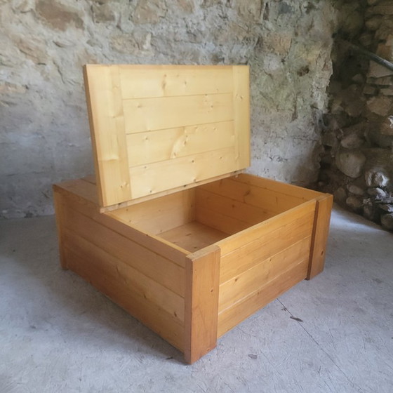 Image 1 of Coffre Sélection bench by Charlotte Perriand for Les Arcs