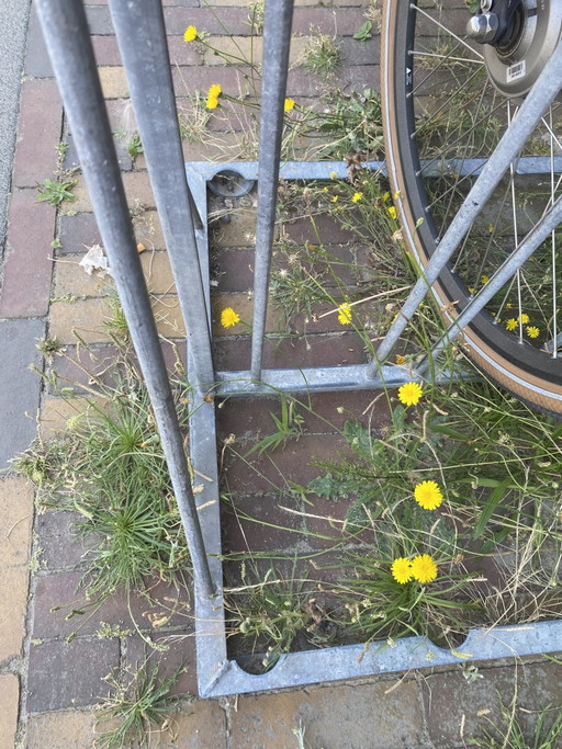 Fahrradständer mit Logo