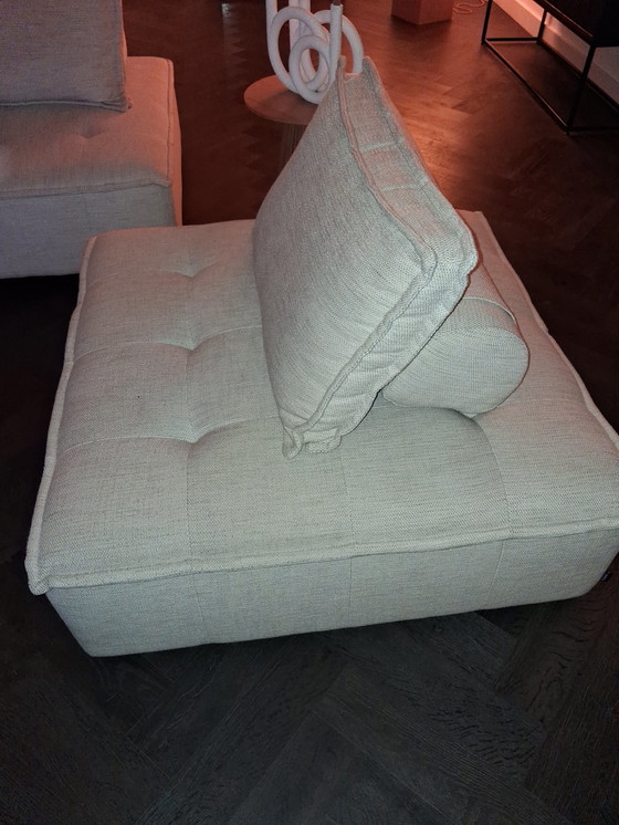 Image 1 of 4 Sitzelemente mit losen Rückenlehnen aus Schuppen 5