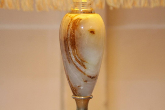 Image 1 of Tafellamp Tafellamp messing natuursteen franjes 70s J Vintage