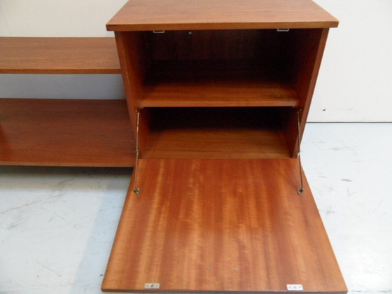 Image 1 of Bibliothèque-séparateur de pièce style années 50