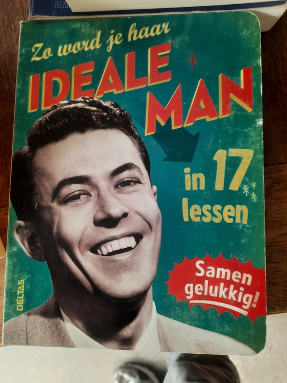 Set di libri Donna Ideale & Uomo Ideale – Deltas, Libri d'arte, Paper (photo 4 of 8)