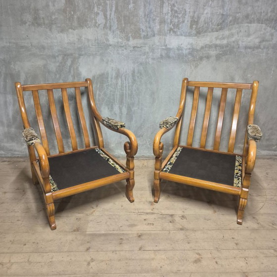 Image 1 of Paire de fauteuils en bois à accoudoirs incurvés, Tchécoslovaquie, années 1940-1950