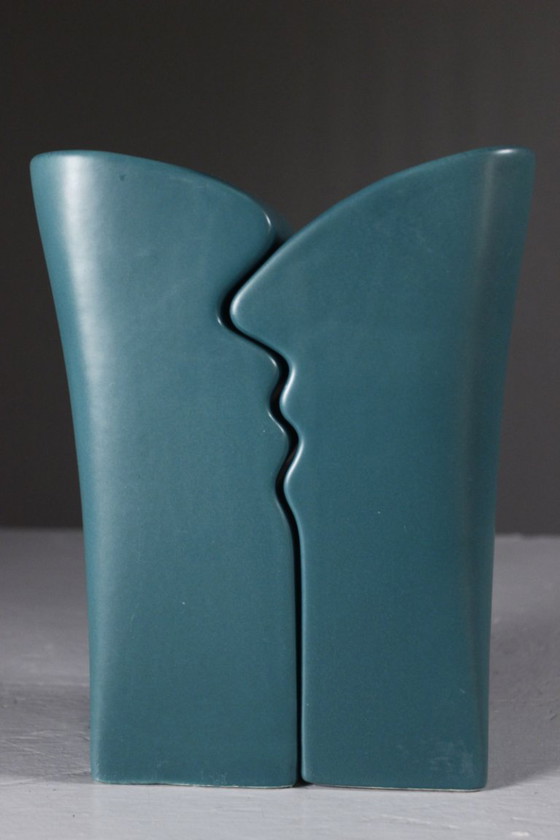 Image 1 of Een paar "Kiss"-vazen, Asa Duitsland, jaren 90, postmoderne Memphis-stijl.
