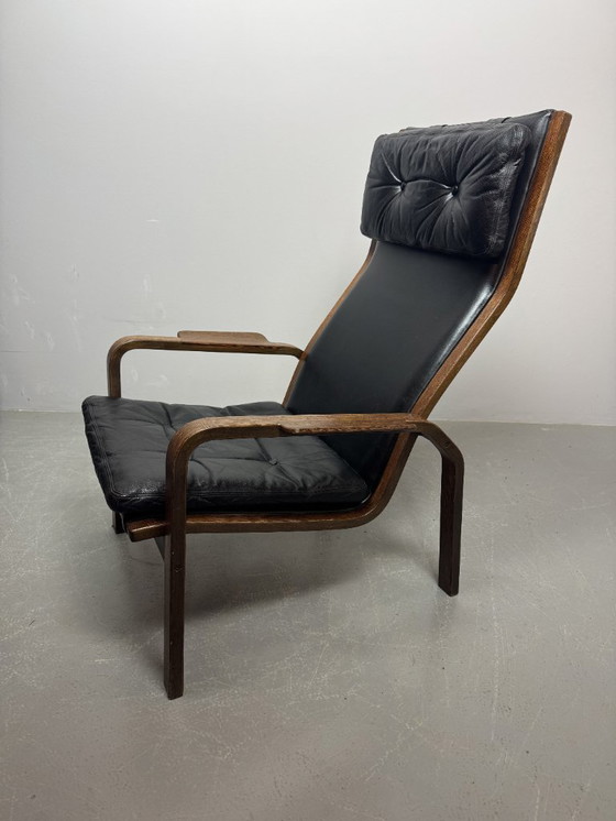 Image 1 of Poltrona lounge in pelle nera 'Lamino' modello P583 di design di metà secolo di Yngve Ekström per Swedese, Svezia, anni '60.