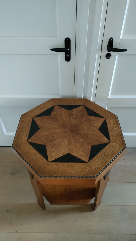 Image 1 of Table d'appoint Art Déco, table basse octogonale, table basse style École d'Amsterdam