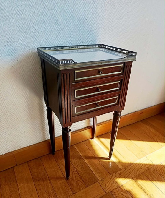 Nachttisch oder Chiffonnière im Louis XVI Stil – Beistelltische, Wood (photo 6 of 10)