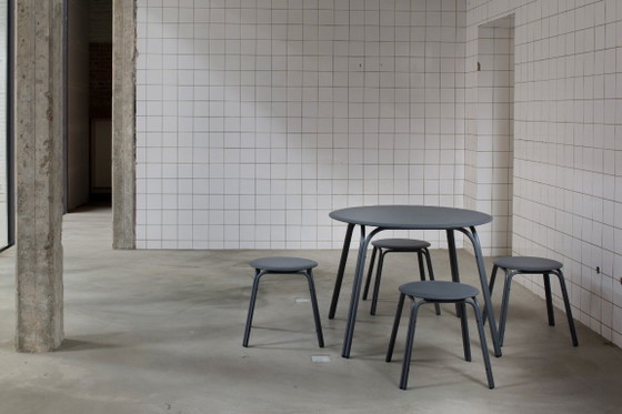 Grey table with four stools, Bogaerts, Dining tables, Metal, Wood, Modern (photo 2 of 5)