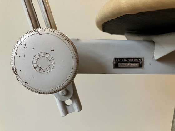 Image 1 of Atelierkruk | tekenkruk Ahrend De Cirkel, ontwerp Friso Kramer, 1960s