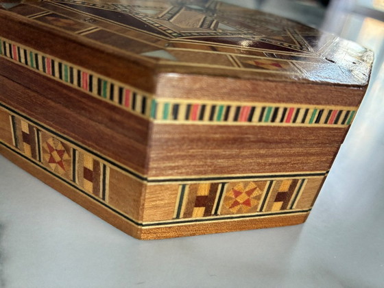 Image 1 of Marokkanische Intarsienbox