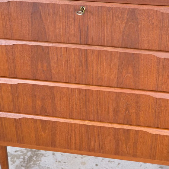 Vintage Teak Danish Chest of Drawers 1960s, Scandinavian 4 Drawers, Wood, Brown (photo 3 of 21)