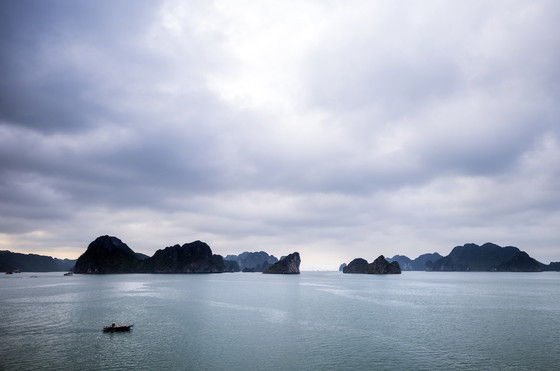 Image 1 of Along-Bucht