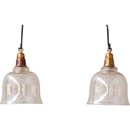 Lampada a sospensione vintage "bell pendant" in ottone e vetro fumé, Francia 1960