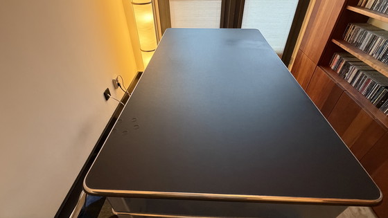 Image 1 of Bureau/table de conférence Muller bleu brillant