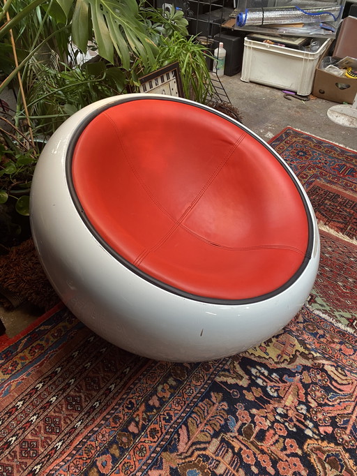 2 Kuipzeteltjes (1 Rood & 1 Zwart)