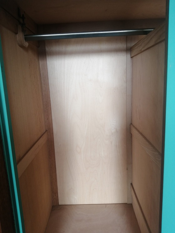 Image 1 of Kledingkast Vintage applegreen